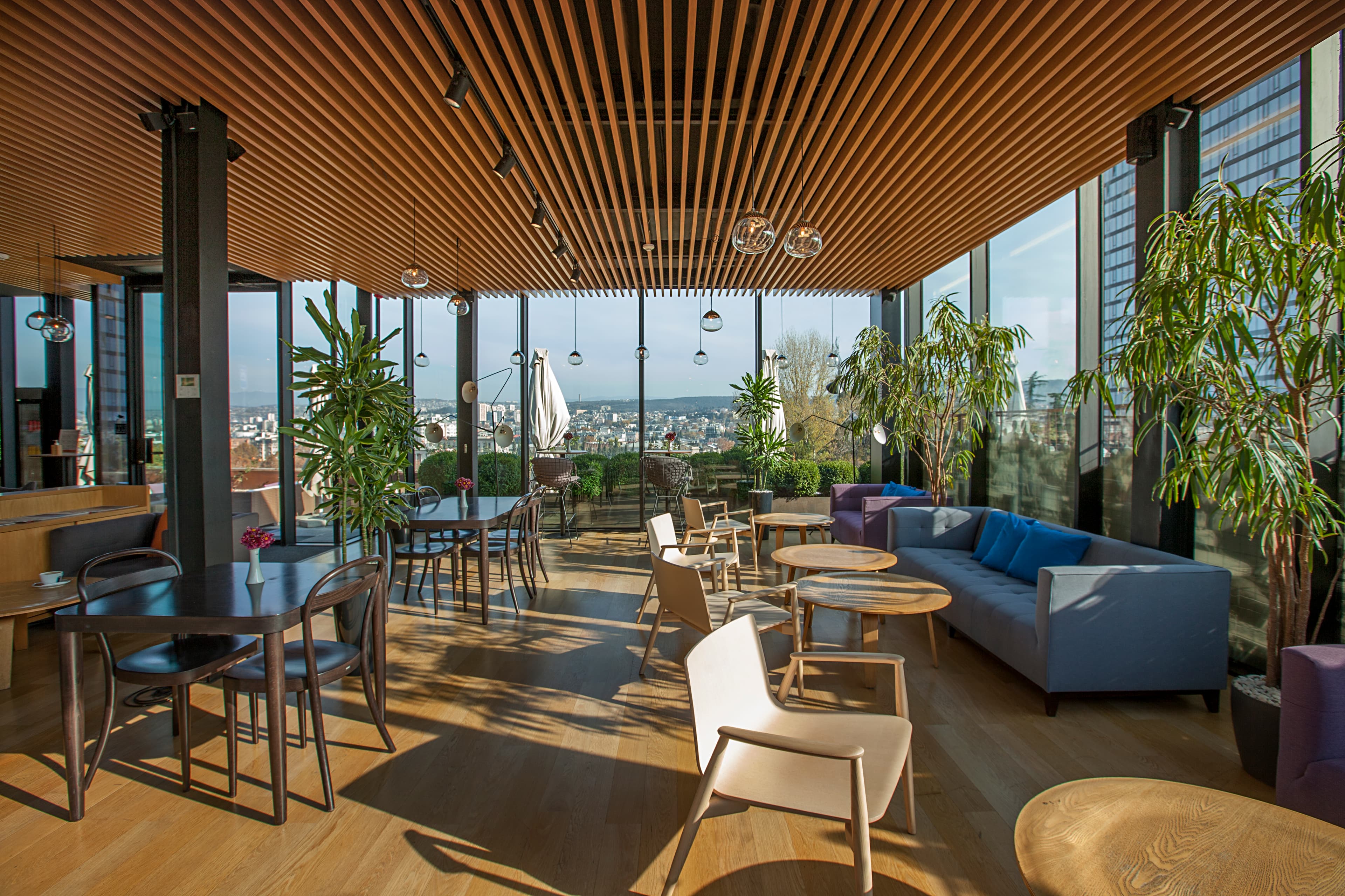 Iveria Cafe